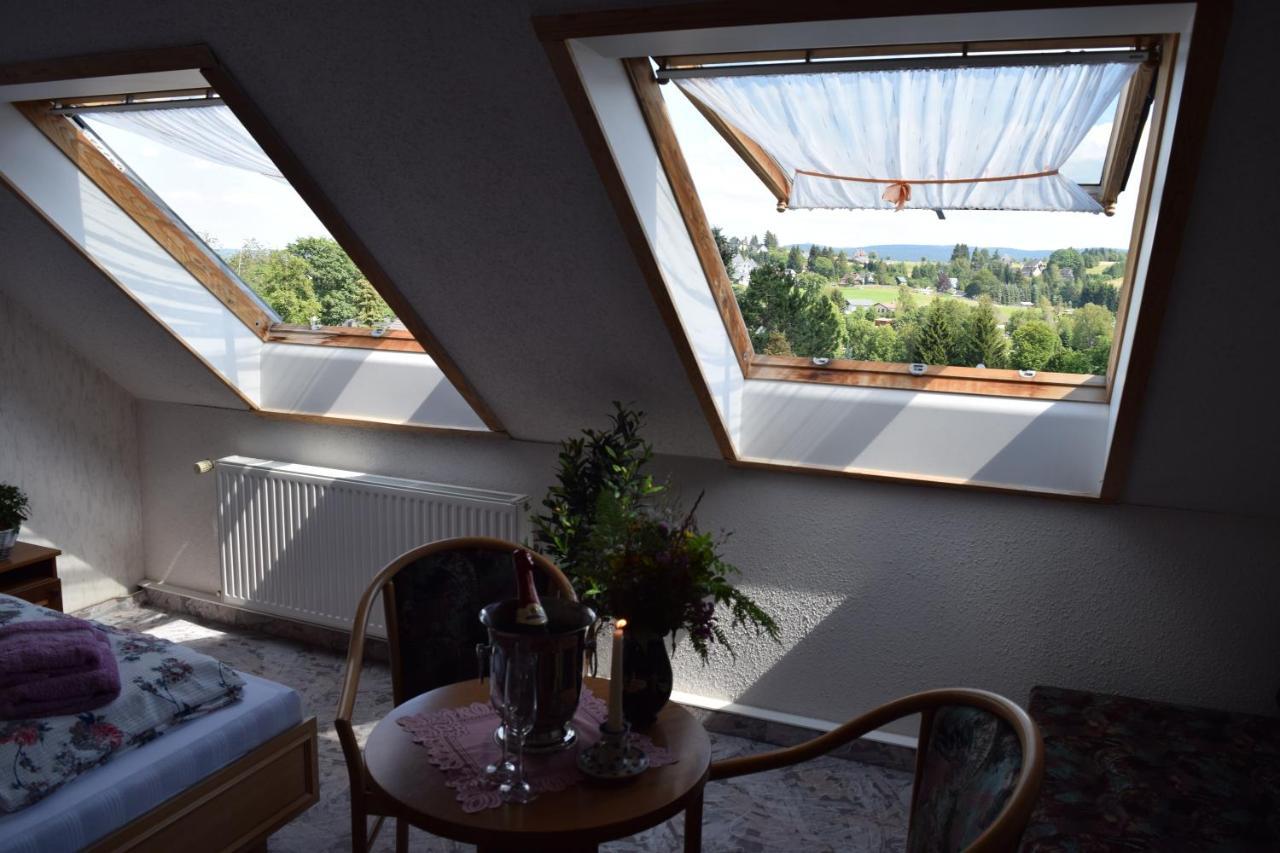 Hotel Carola Schoenheide Bagian luar foto