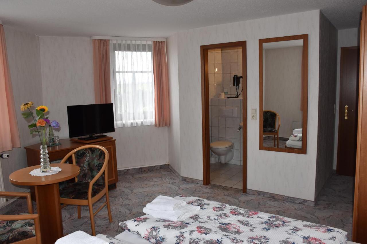 Hotel Carola Schoenheide Bagian luar foto