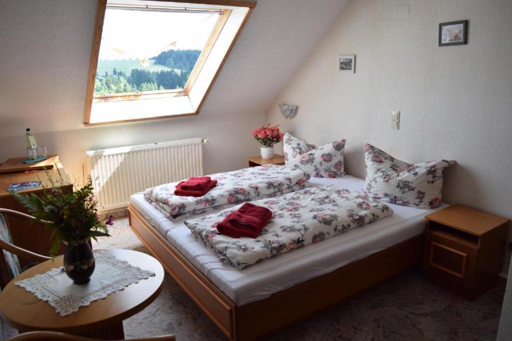 Hotel Carola Schoenheide Bagian luar foto